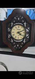 due  orologi da parete anni 70