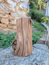 splendida lampada artigianale  trave baita 