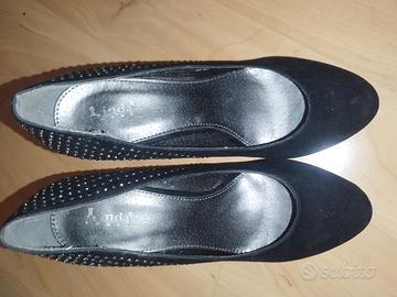Tacchi neri Linda Shoes con brillantini