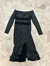 vestito da sera nero a macchie bianche glitterate.
