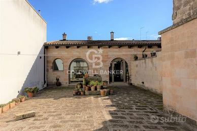 Stabile / Palazzo - San Cesario di Lecce