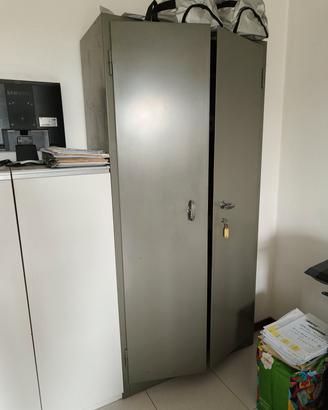 mobile ufficio in metallo con serratura