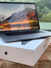 MacBook Pro 15″ (2018) - Touch Bar - 512 GB