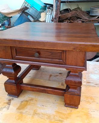 Tavolino con Cassetto in legno massiccio Vintage