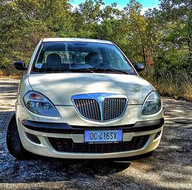 LANCIA Y 2006 BENZINA  ROMA O GRAVINA IN PUGLIA