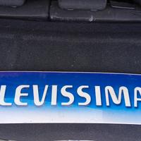 Tabellone pubblicitario Levissima 