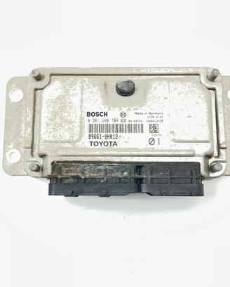 896610H012 0261208704 CENTRALINA MOTORE TOYOTA Ayg