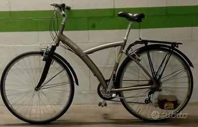 bicicletta decathlon 28 