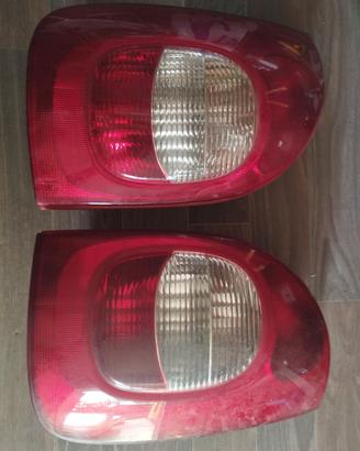 fari posteriori Citroen xsara picasso 