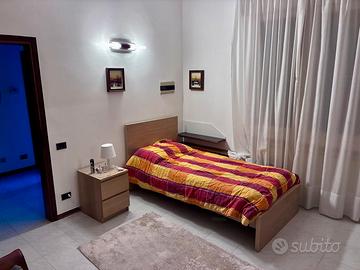 Stanza matrimoniale uso singolo per studenti