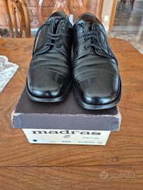 Scarpe in cuoio nero anni 80-90 taglia 40 e 1/2