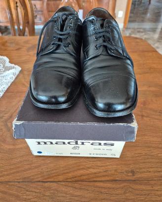 Scarpe in cuoio nero anni 80-90 taglia 40 e 1/2