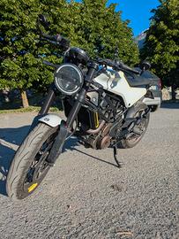 Husqvarna vitpilen 401