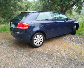 Audi A3 8p 1.9 TDI 105cv