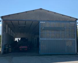 Capannone autocarrozzeria