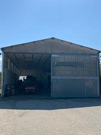Capannone autocarrozzeria