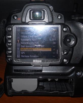 NIKON D90