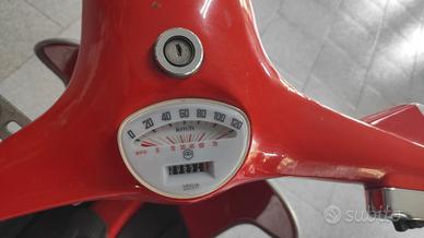 vespa 125 primavera et3