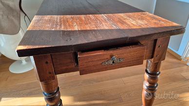 Antico tavolo da cucina in legno massello XIX sec.