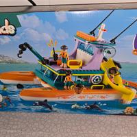 Lego Friends Catamarano 