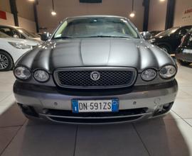 Jaguar X-Type 2.2D cat aut. Premium Luxury cDPF