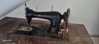 Macchina da Cucire Vintage