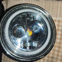 Faro a led universale cromato