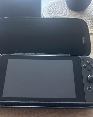 Nintendo Switch completa di tutto