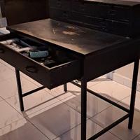 Scrivania stile industriale