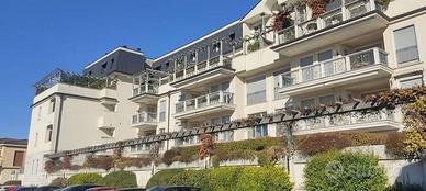 Appartamento di 128 m² con 3 locali e box auto dop