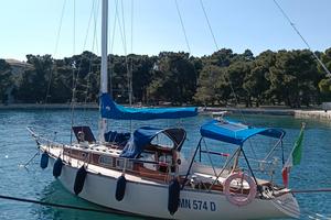 Barca classica cantiere Hannibal.