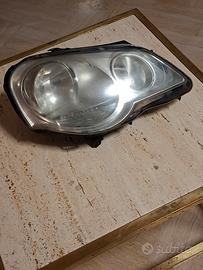 faro anteriore destro della polo wolswaghen