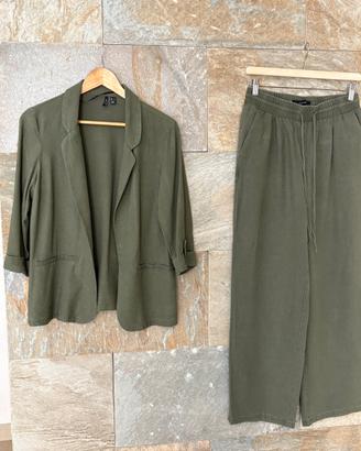Completo giacca e pantalone
