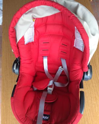 Seggiolino/ovetto chicco isofix per auto