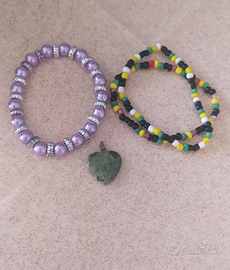 Ciondolo e bracciali