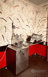 Attrezzatura completa pizzeria