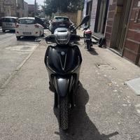 Piaggio Beverly 300 i.e. Sport
