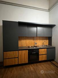 cucina lineare solida