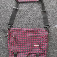 Borsa a tracollo Eastpak