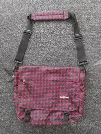 Borsa a tracollo Eastpak