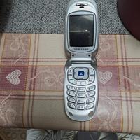 Cellulare Samsung a tasti