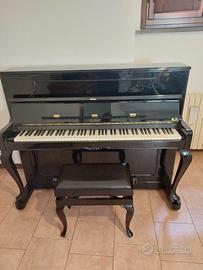 Pianoforte petrof usato pochissimo