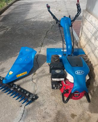 MOTOCOLTIVATORE E FALCIATRICE