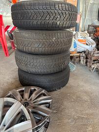 Pneumatici invernali Pirelli Scorpion