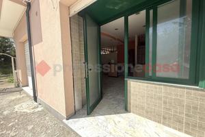 Negozio Rotondi [Cod. rif 3233461VCG]