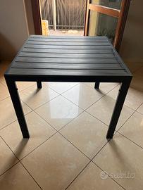 Tavolo per esterno i ferro