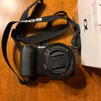 Sony ZVE10 + obiettivo 16-50mm sony+ accessori