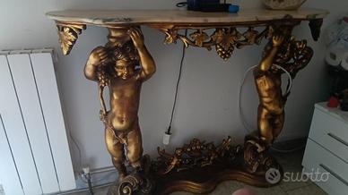 Altare con angeli con appoggio in marmo