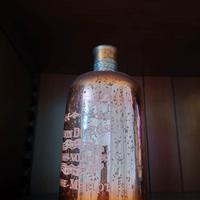 bottiglie d'arredamento 