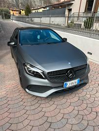 Mercedes A200 premium AMG night edition